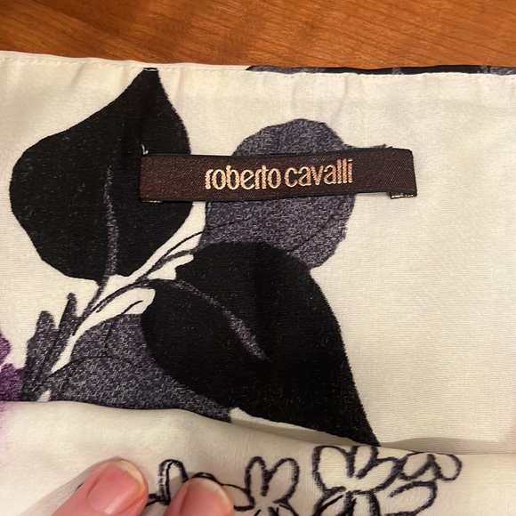 Roberto Cavalli 100% silk skirt made in Italy sized IT42/US 6 - Picture 8 of 9